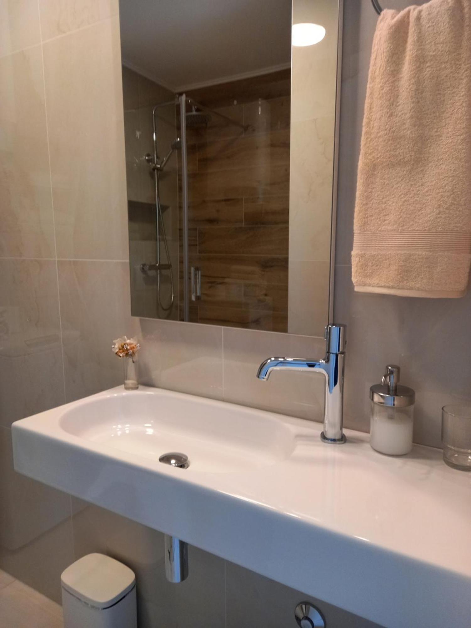 Bruno Split Centre Apartment And Room Oda fotoğraf